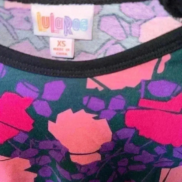 Lularoe XS purple & pink abstract floral Randy baseball  T. Black raglan sleeve‎ - Picture 3 of 7